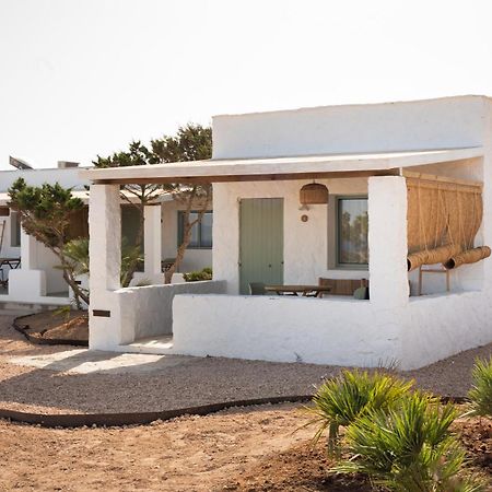 Apartamentos Punta Rasa Cala Saona Buitenkant foto