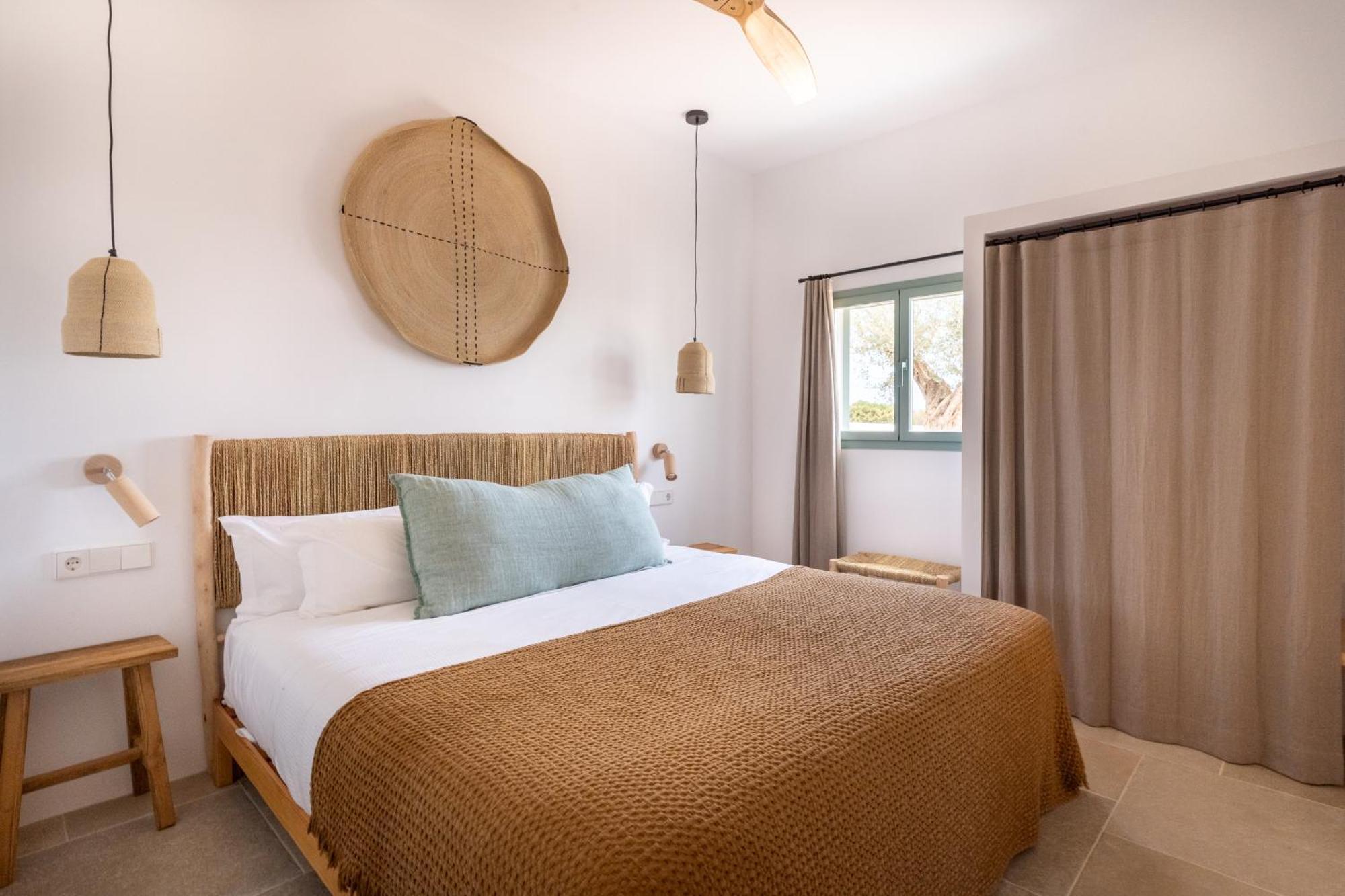 Apartamentos Punta Rasa Cala Saona Buitenkant foto